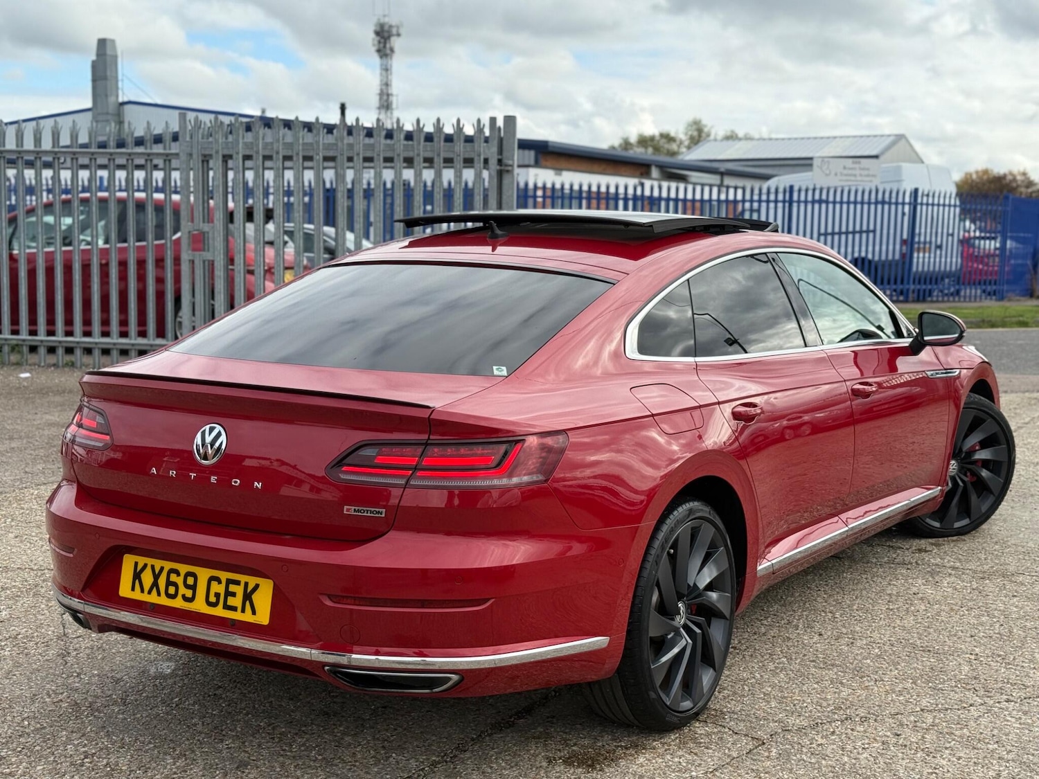 Used Volkswagen Arteon 2025 for sale - 76377590: Photo 3