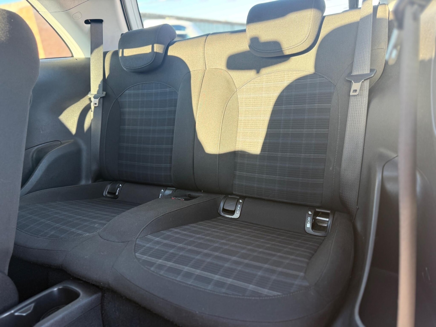 Used Vauxhall ADAM 2015 for sale - 77109369: Photo 23