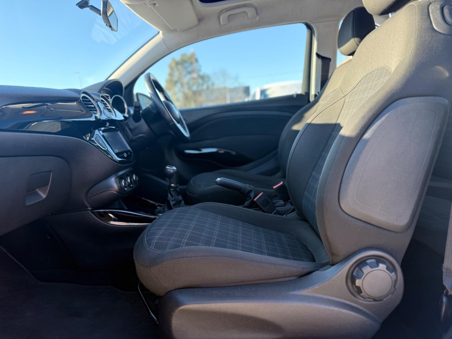 Used Vauxhall ADAM 2015 for sale - 77109369: Photo 9