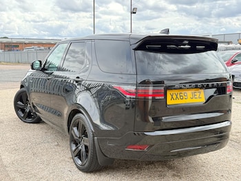Used Land Rover Discovery 2024 for sale - 79131900: Photo
