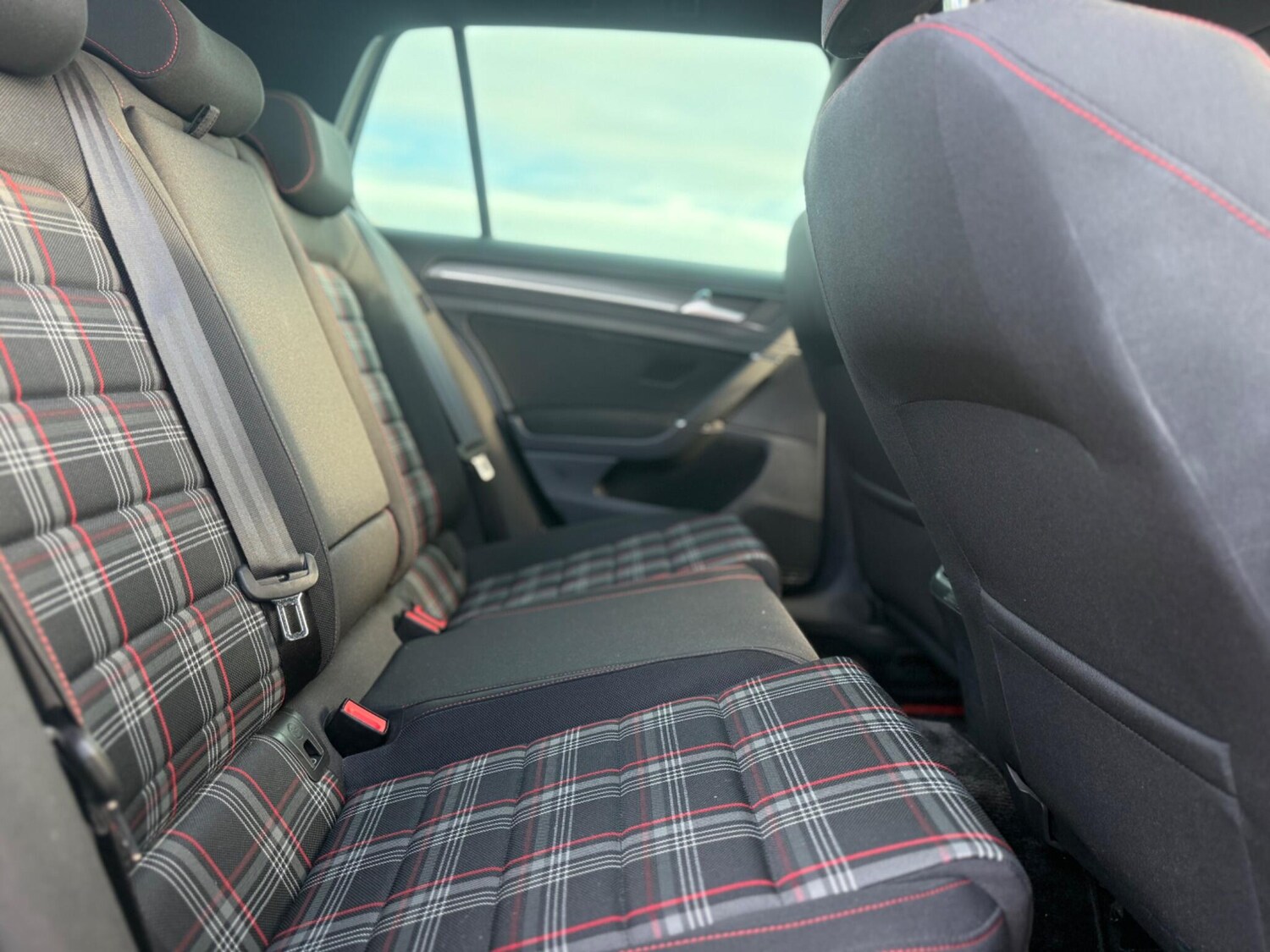 Used Volkswagen Golf for sale - 76832548: Photo 24