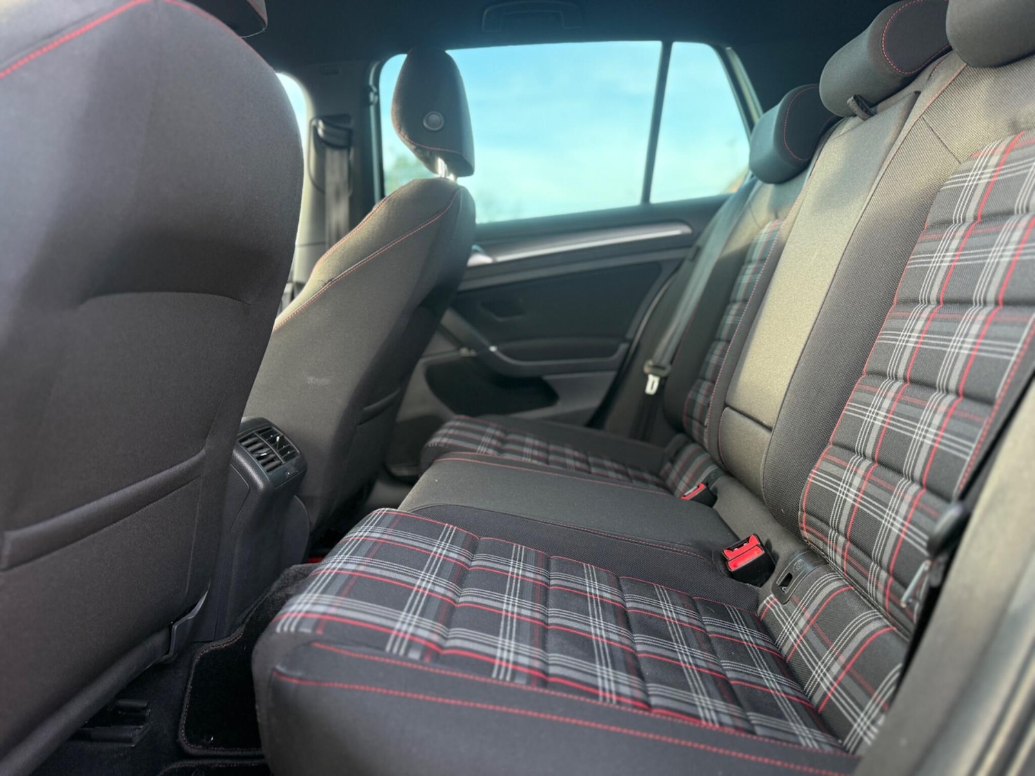 Used Volkswagen Golf for sale - 76832548: Photo 27