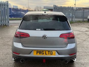 Used Volkswagen Golf 2018 for sale - 76832548: Photo