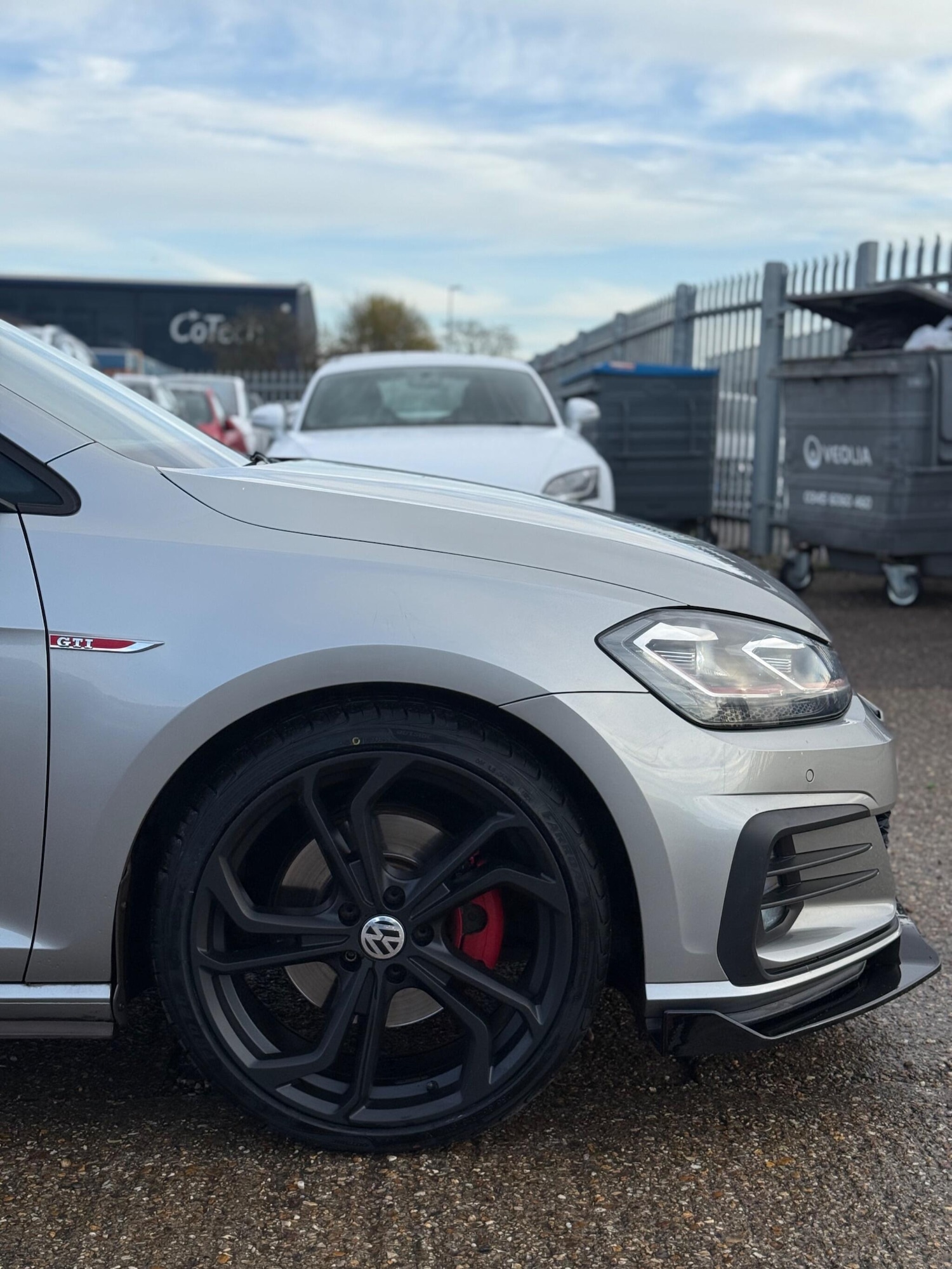 Used Volkswagen Golf for sale - 76832548: Photo 9