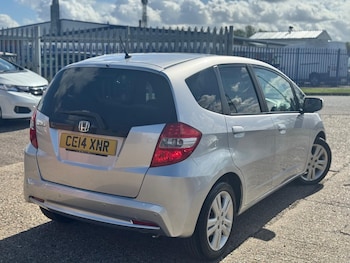Used Honda Jazz 2014 for sale - 75838322: Photo