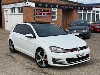 Used Volkswagen Golf 2015 for sale - 78684744: Photo