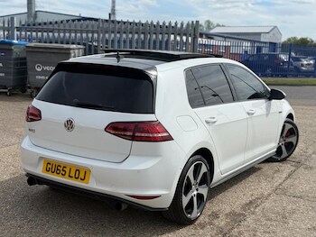 Used Volkswagen Golf 2015 for sale - 78684744: Photo