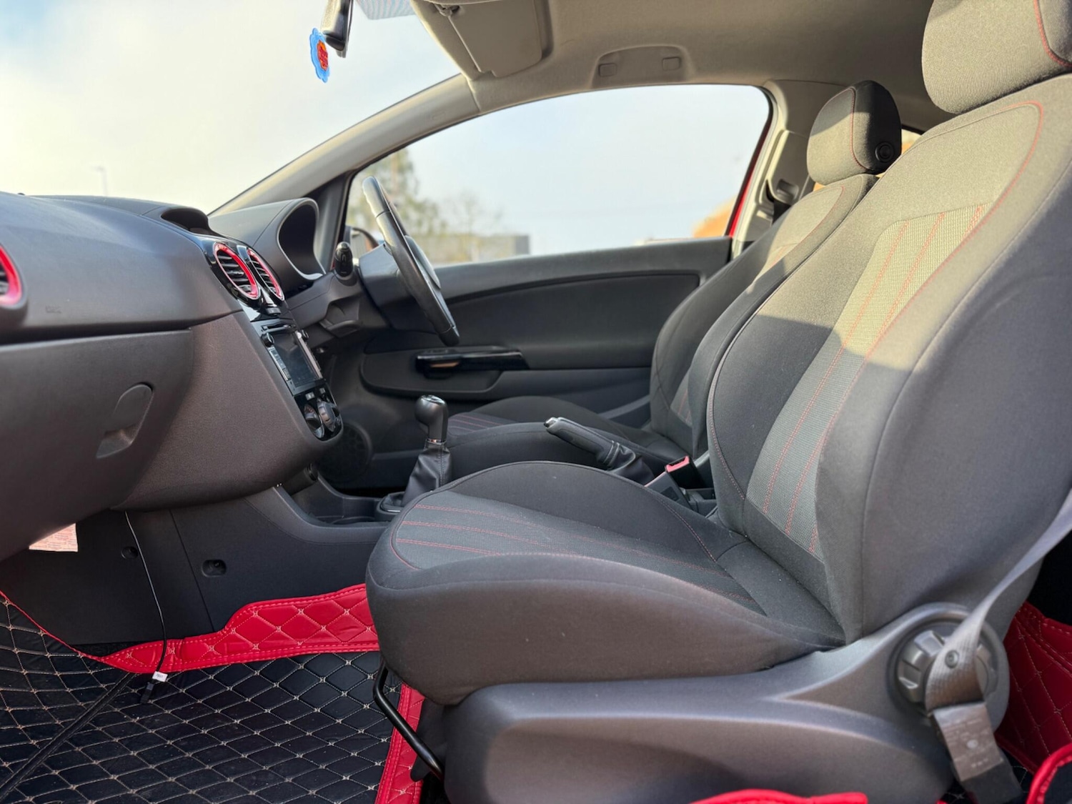 Used Vauxhall Corsa 2013 for sale - 77016535: Photo 11