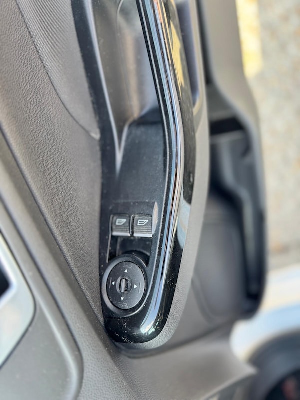 Used Ford Fiesta 2017 for sale - 75119434: Photo 11
