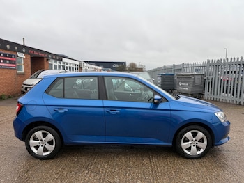 Used Skoda Fabia 2015 for sale - 77074861: Photo
