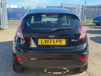 Used Ford Fiesta 2017 for sale - 78573091: Photo