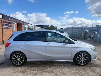 Used Mercedes-Benz B Class 2014 for sale - 79508803: Photo