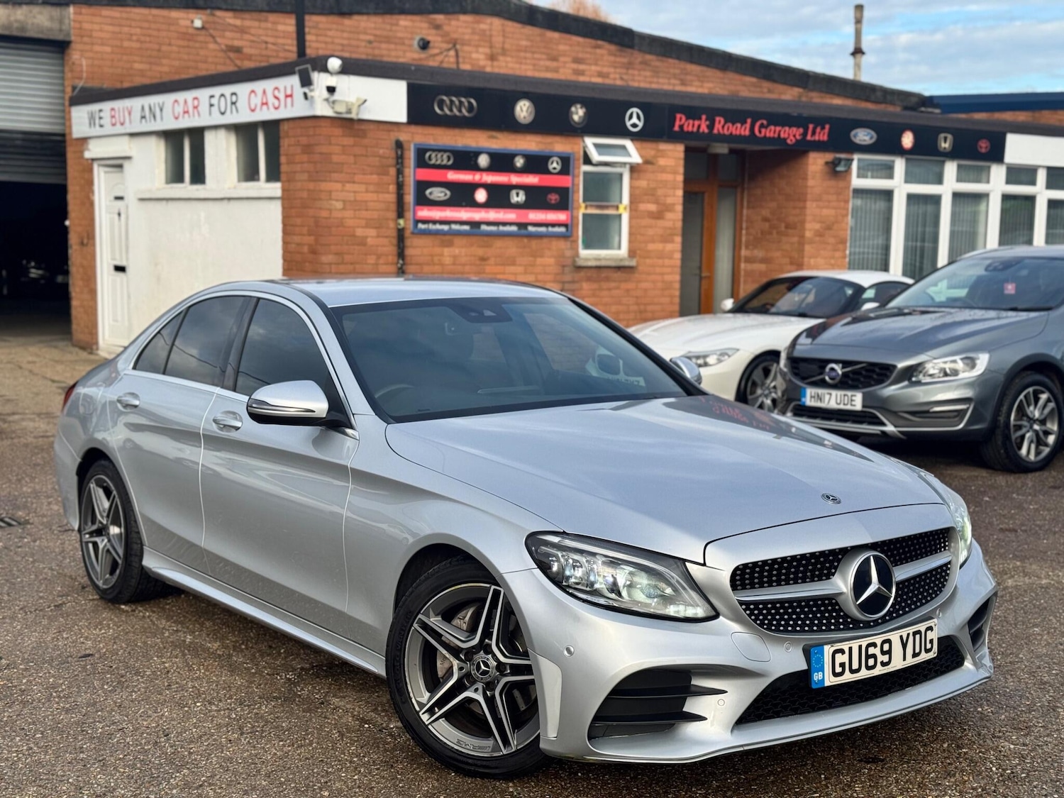 Used Mercedes-Benz C Class 2019 for sale - 76832562: Photo 1