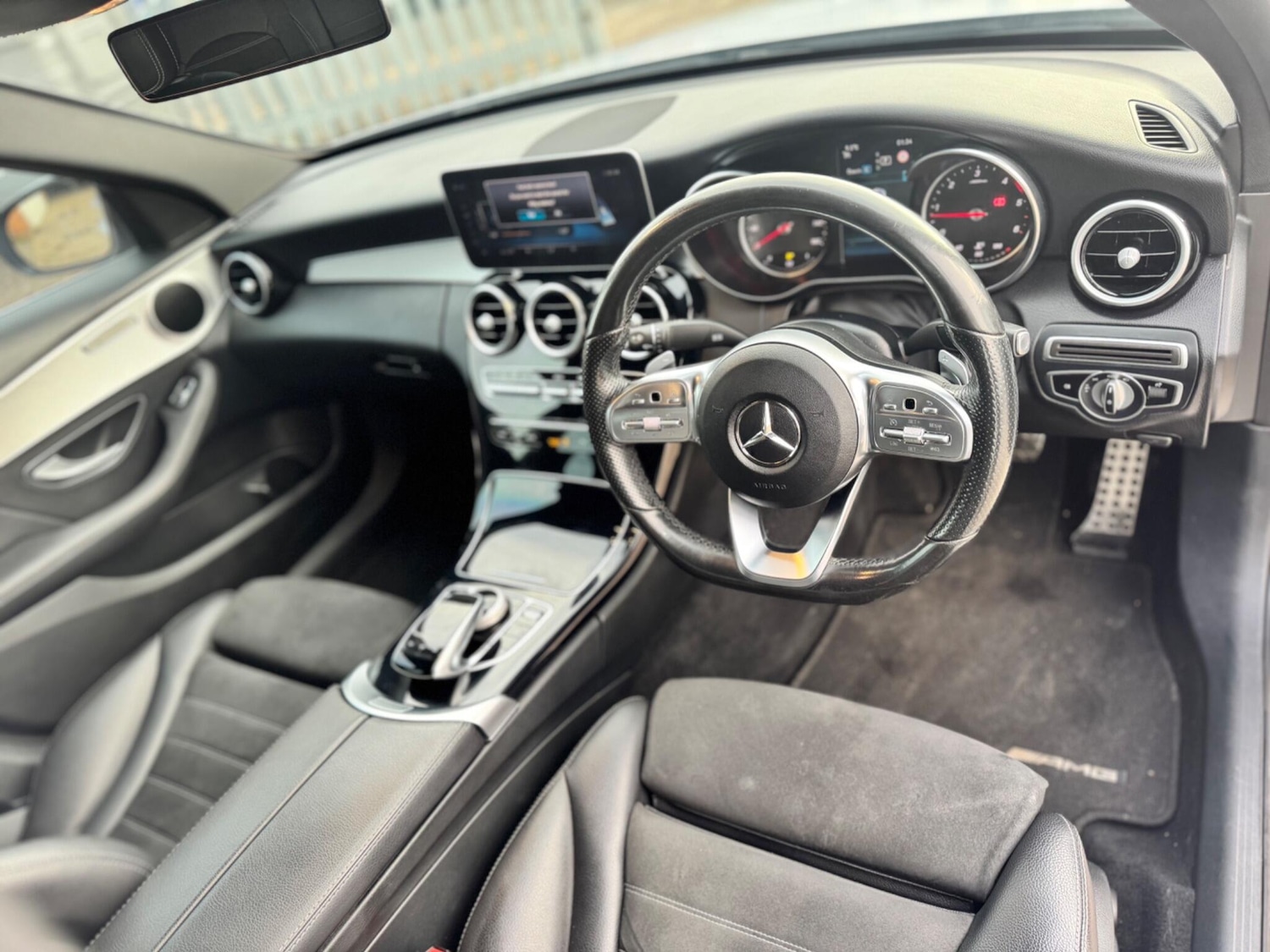 Used Mercedes-Benz C Class 2019 for sale - 76832562: Photo 15