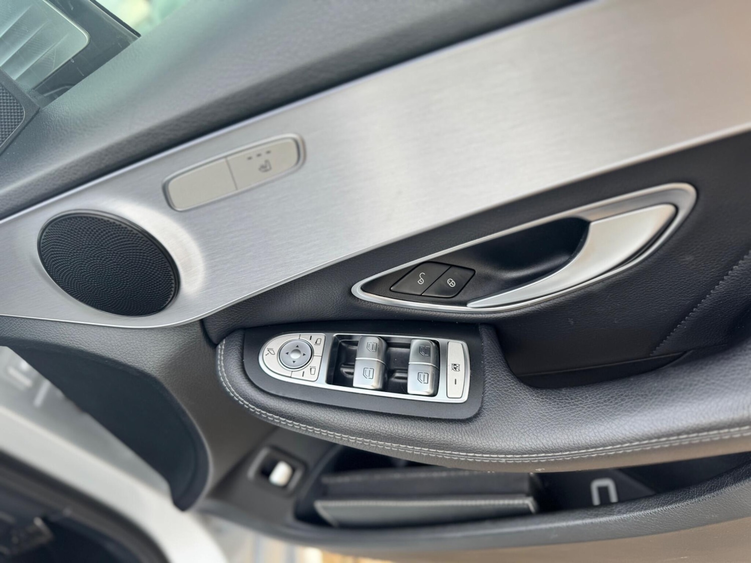 Used Mercedes-Benz C Class 2019 for sale - 76832562: Photo 18