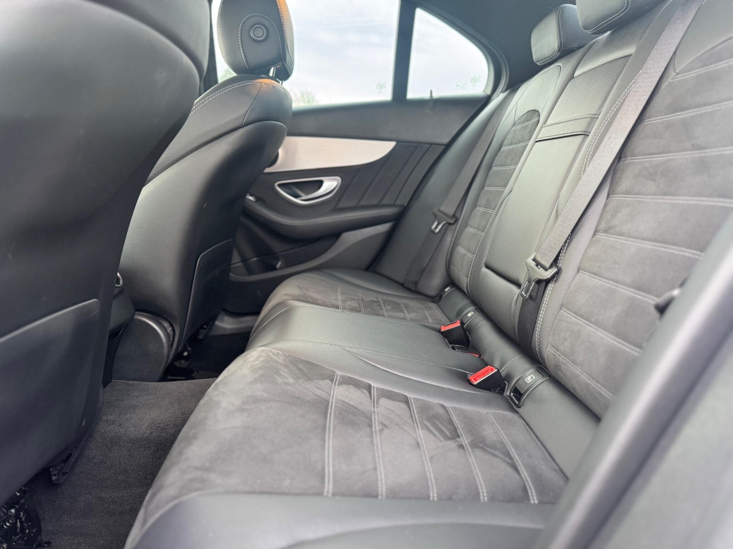 Used Mercedes-Benz C Class 2019 for sale - 76832562: Photo 28