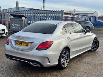 Used Mercedes-Benz C Class 2019 for sale - 76832562: Photo
