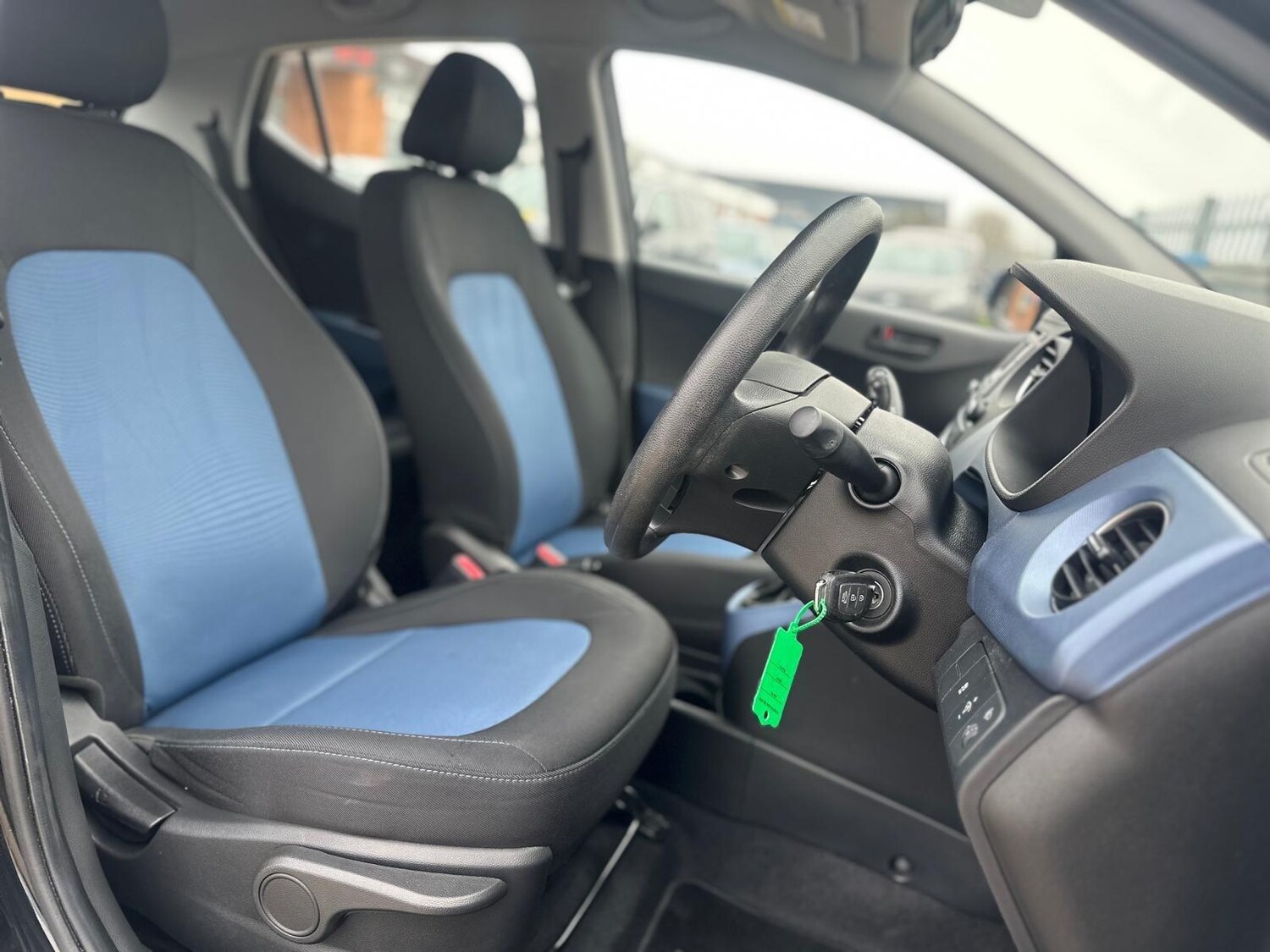 Used Hyundai i10 2016 for sale - 77646073: Photo 14