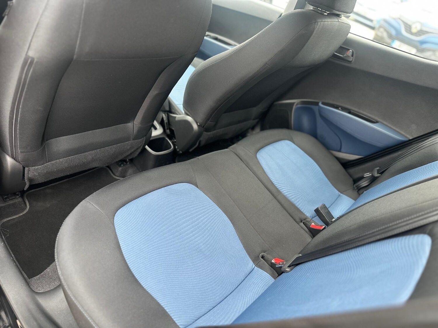 Used Hyundai i10 2016 for sale - 77646073: Photo 22