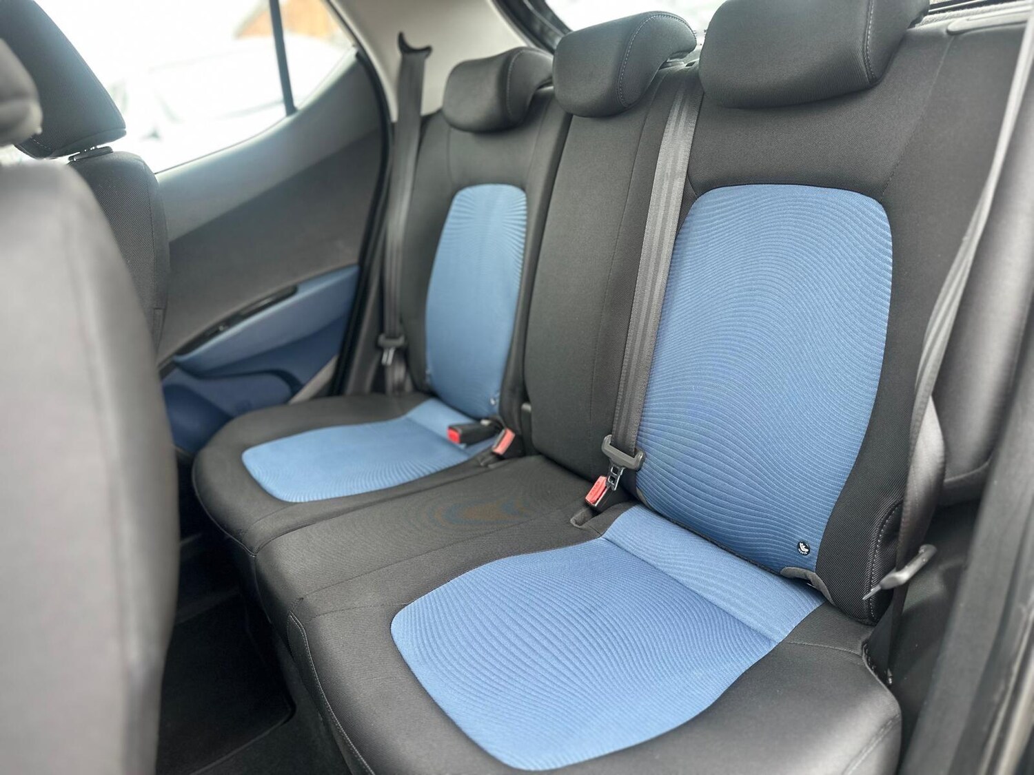 Used Hyundai i10 2016 for sale - 77646073: Photo 24