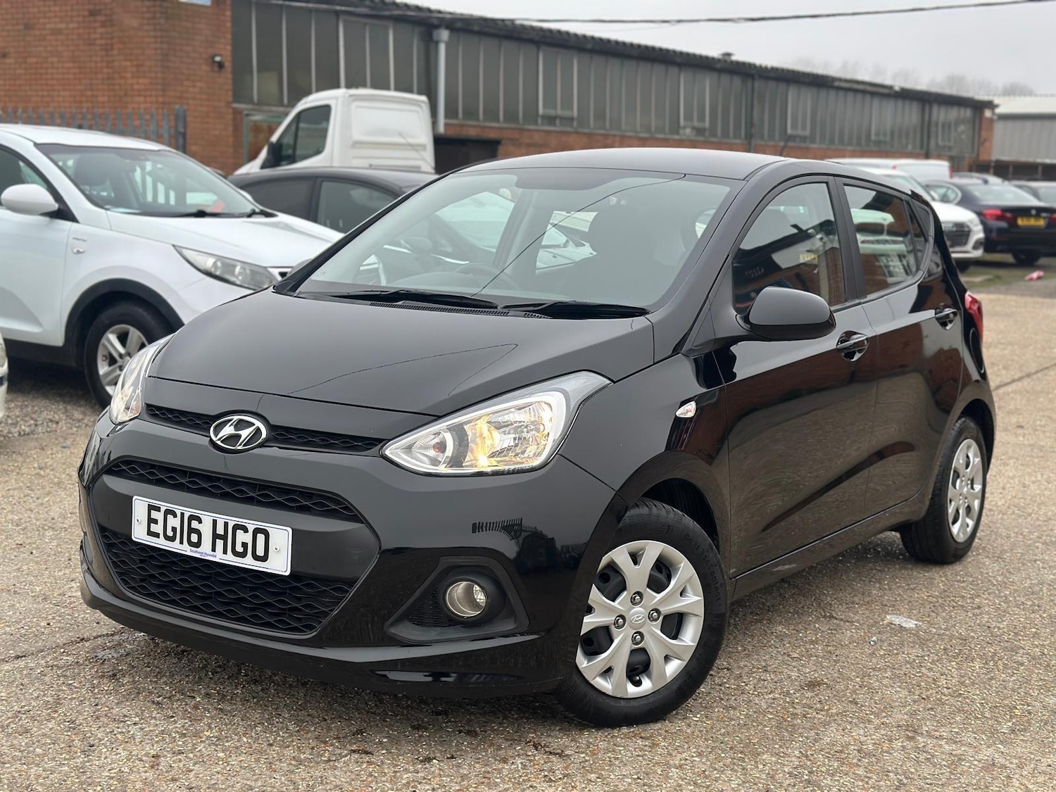 Used Hyundai i10 2016 for sale - 77646073: Photo 7