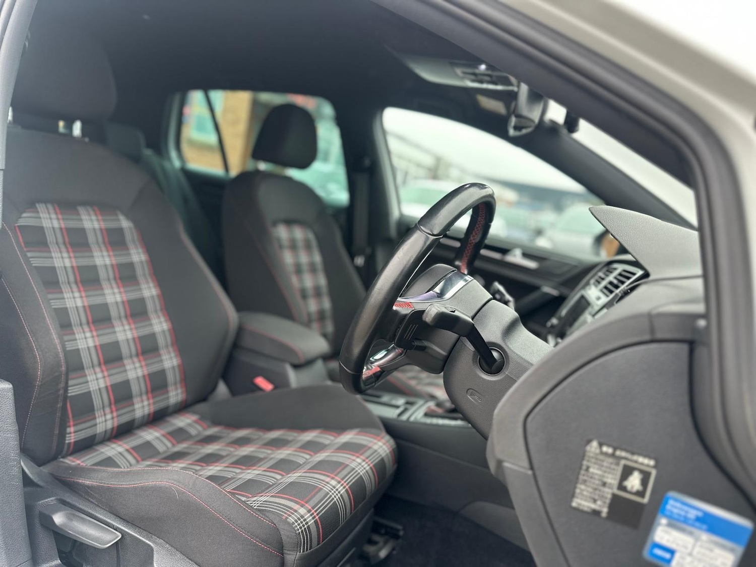 Used Volkswagen Golf for sale - 77611757: Photo 15