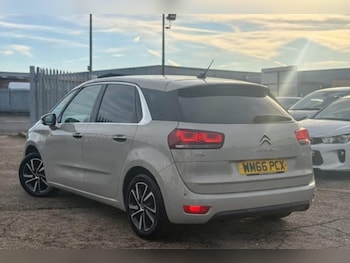 Used Citroen C4 Picasso 2017 for sale - 77163387: Photo