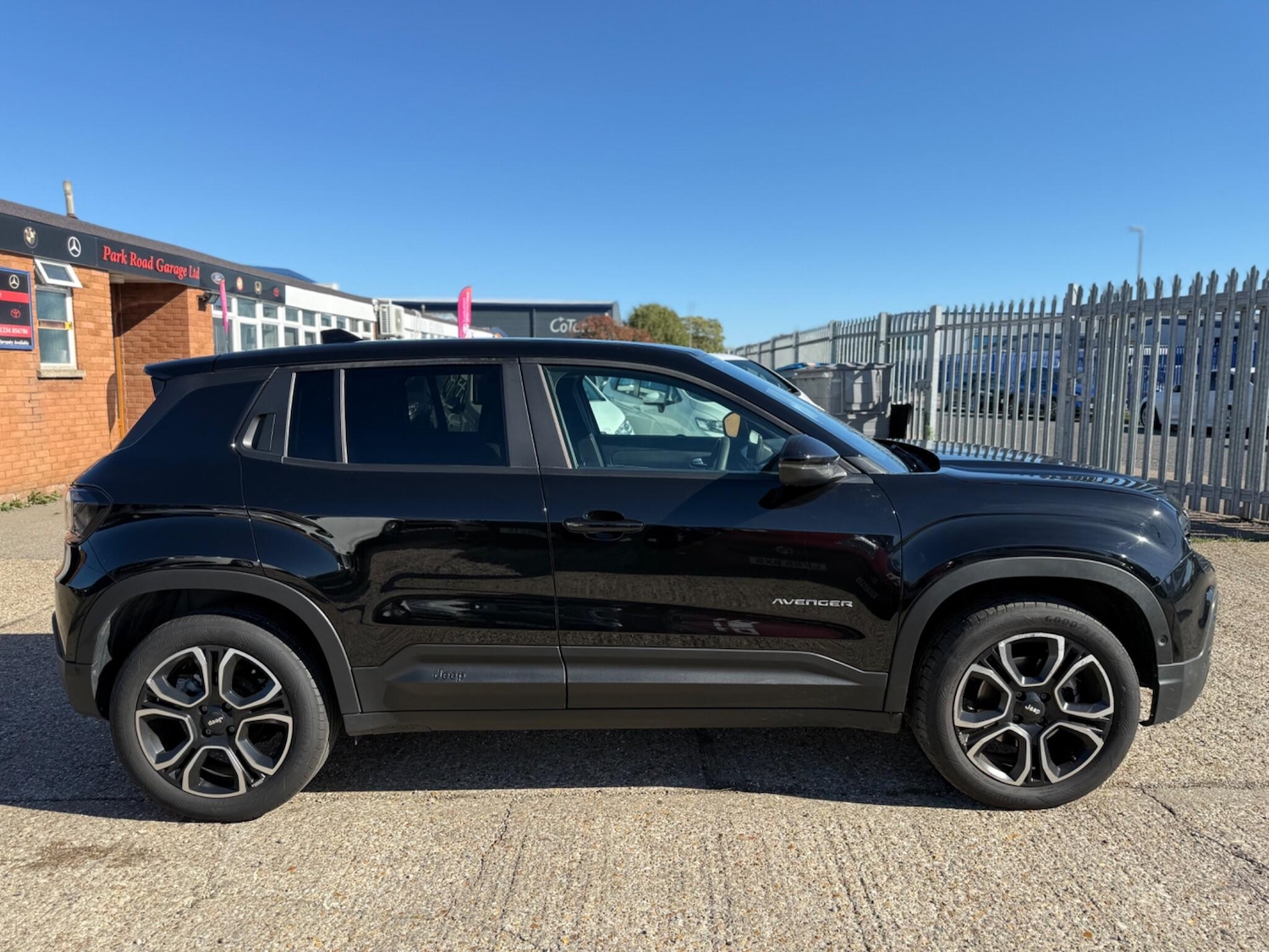 Used Jeep Other 2024 for sale - 76189999: Photo 2