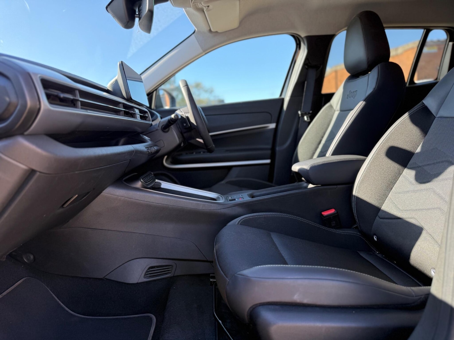 Used Jeep Other 2024 for sale - 76189999: Photo 8