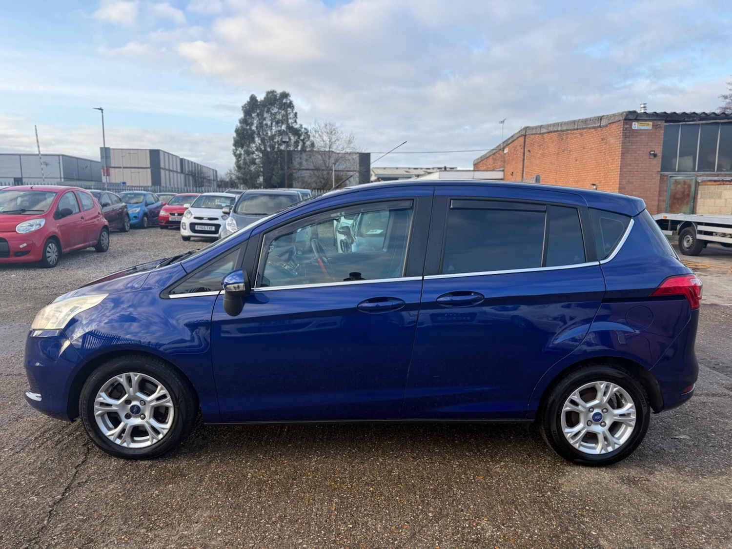 Used Ford B-MAX 2014 for sale - 77074155: Photo 4