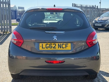 Used Peugeot 208 2012 for sale - 77794172: Photo