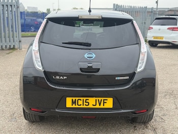 Used Nissan Leaf 2015 for sale - 77898523: Photo