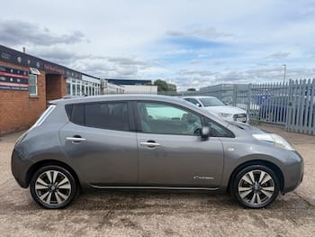 Used Nissan Leaf 2015 for sale - 79373688: Photo