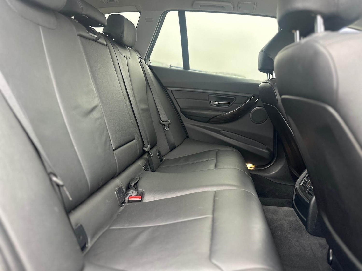 Used BMW 3 Series 2015 for sale - 77783469: Photo 25