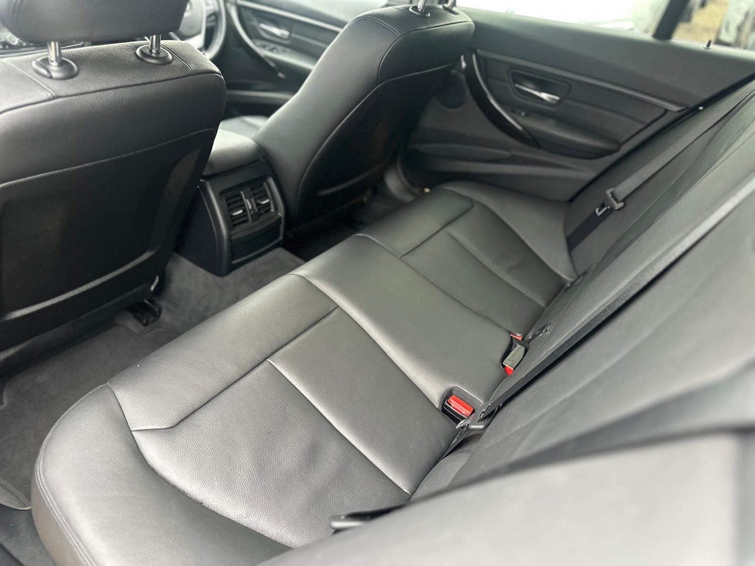 Used BMW 3 Series 2015 for sale - 77783469: Photo 27