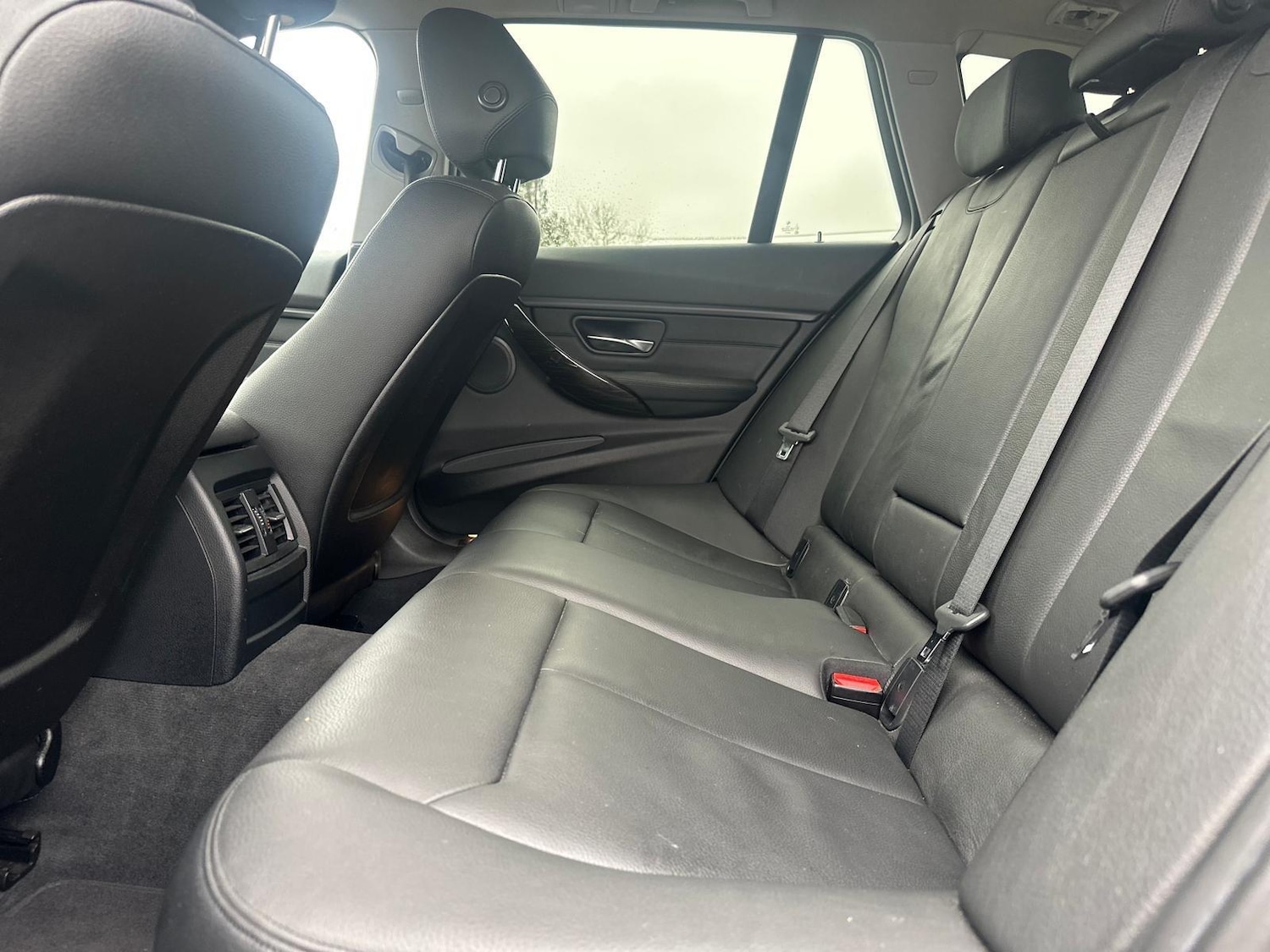 Used BMW 3 Series 2015 for sale - 77783469: Photo 28