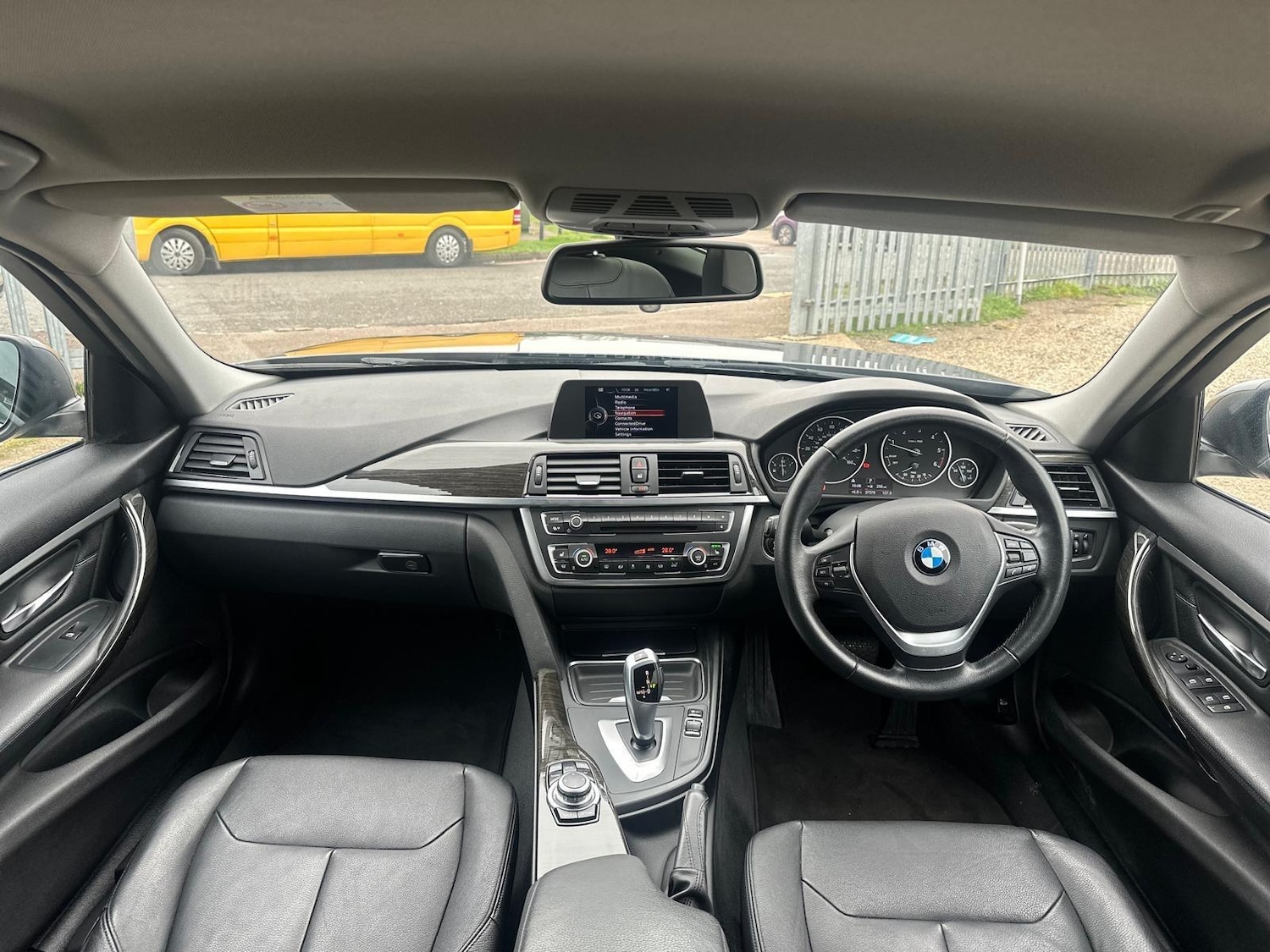 Used BMW 3 Series 2015 for sale - 77783469: Photo 30