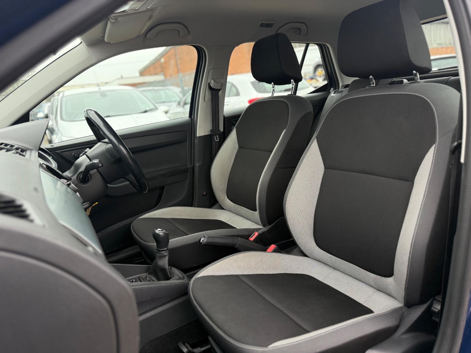 Used Skoda Fabia 2015 for sale - 77320602: Photo 11