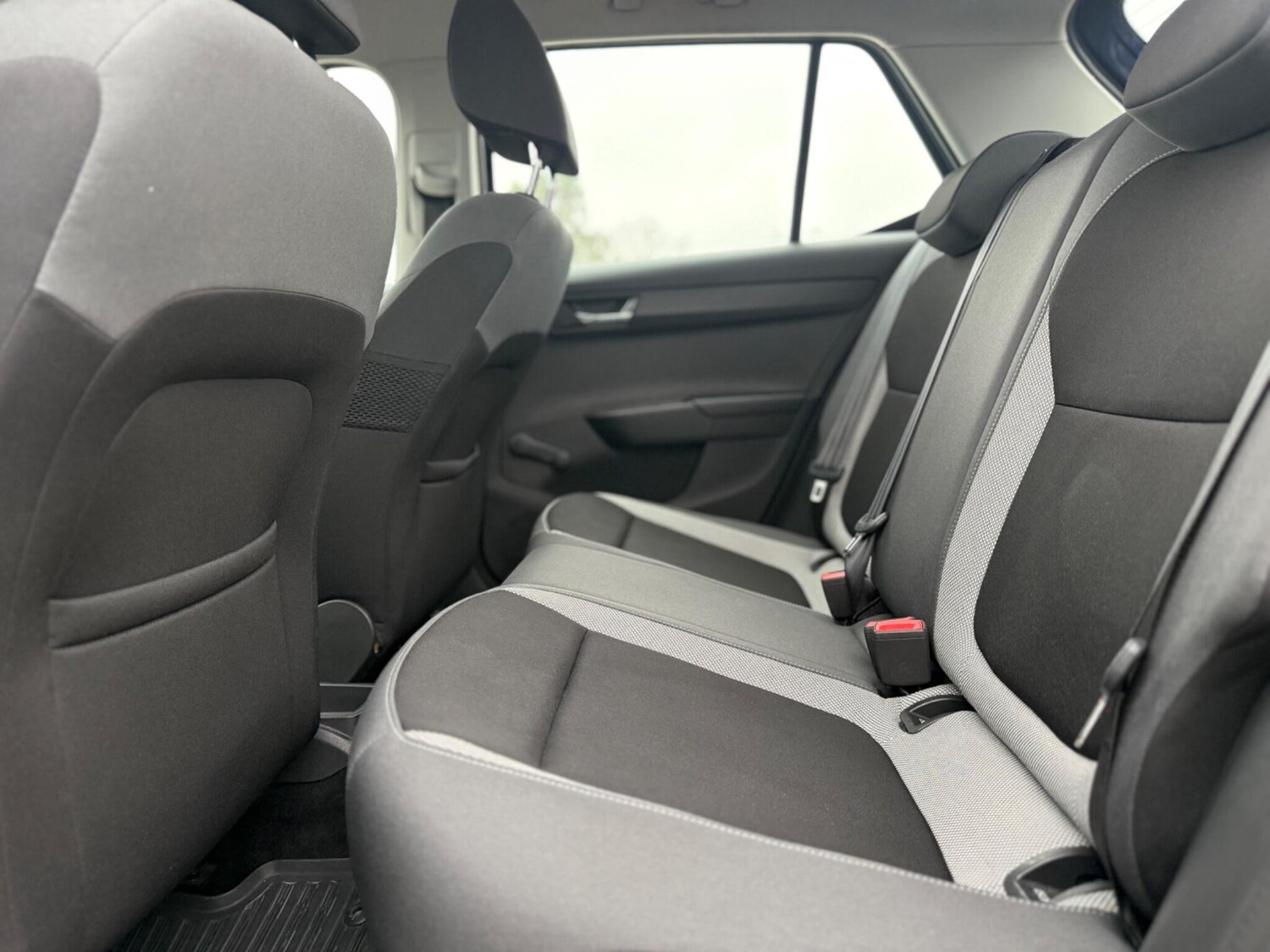 Used Skoda Fabia 2015 for sale - 77320602: Photo 24