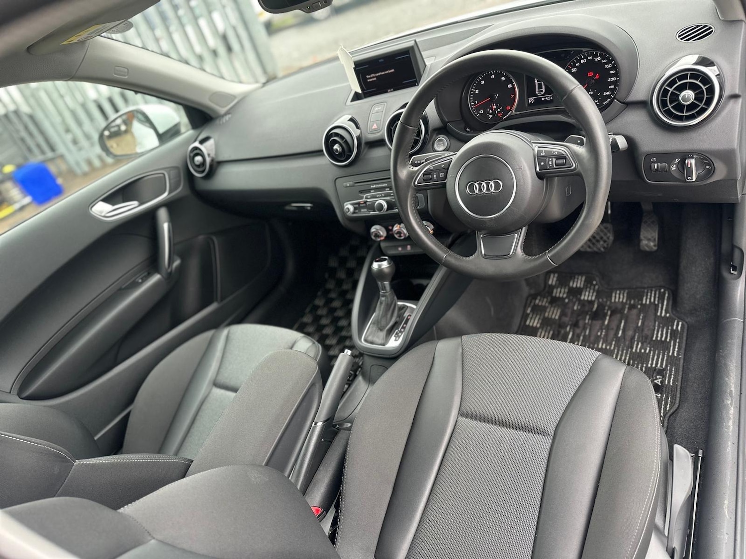Used Audi A1 2013 for sale - 77611503: Photo 12