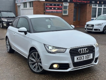 Used Audi A1 2013 for sale - 77611503: Photo