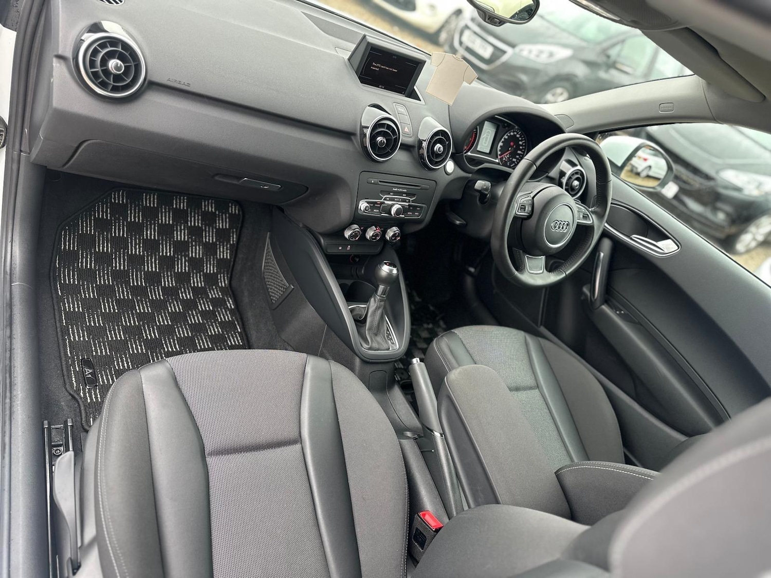 Used Audi A1 2013 for sale - 77611503: Photo 9