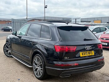 Used Audi Q7 2019 for sale - 78946004: Photo