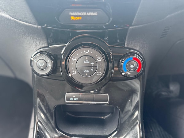Used Ford Fiesta 2016 for sale - 76239202: Photo 18
