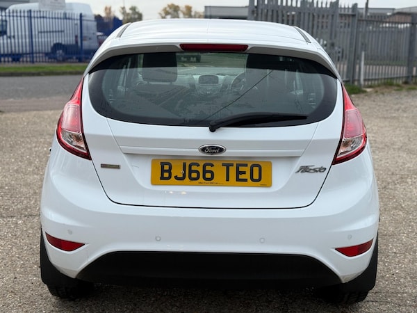 Used Ford Fiesta 2016 for sale - 76239202: Photo 4
