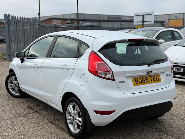 Used Ford Fiesta 2016 for sale - 76239202: Photo 5