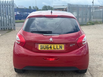 Used Peugeot 208 2014 for sale - 78516929: Photo