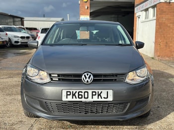Used Volkswagen Polo 2010 for sale - 77320609: Photo