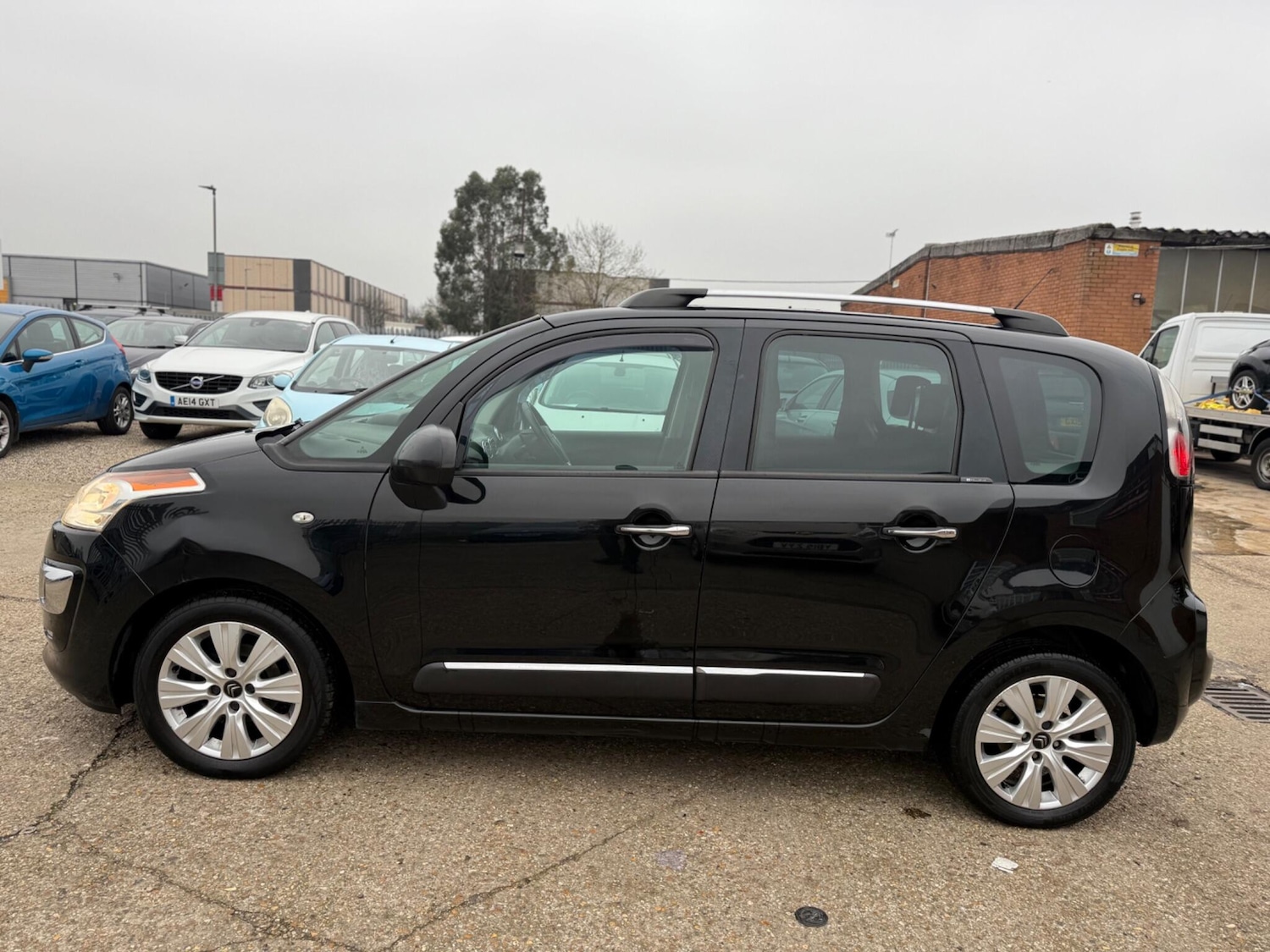Used Citroen C3 Picasso 2015 for sale - 77425311: Photo 6