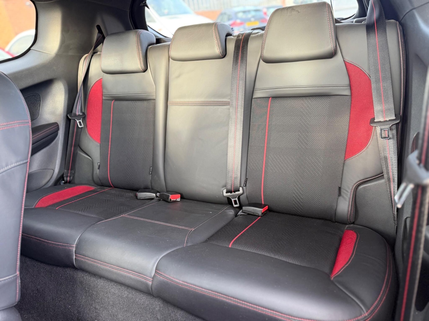 Used Peugeot 208 2013 for sale - 77163611: Photo 27